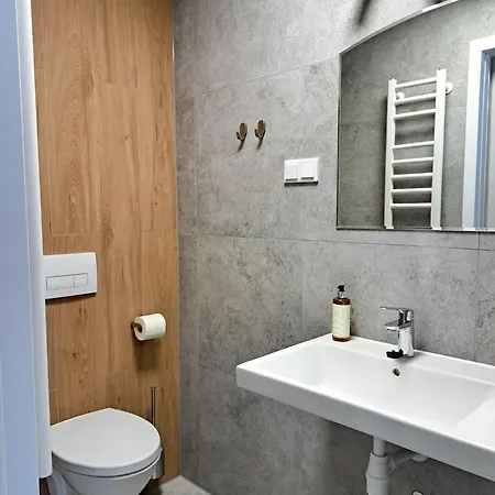 Sympo Διαμέρισμα Krasków